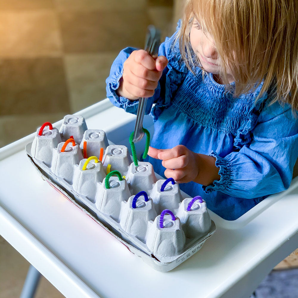 Fine Motor Skills for Toddlers - Simple DIY Activity