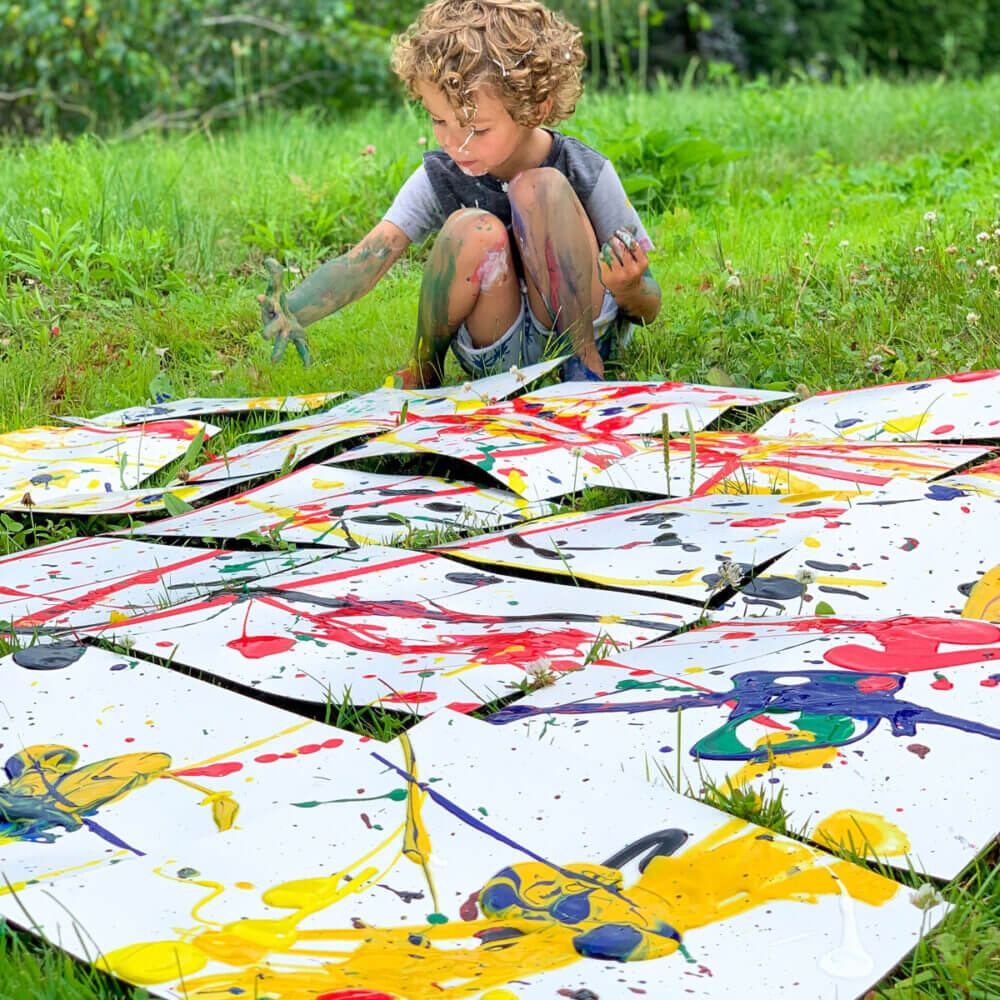 Splatter Paint Art - Fun Painting Idea for Kids!